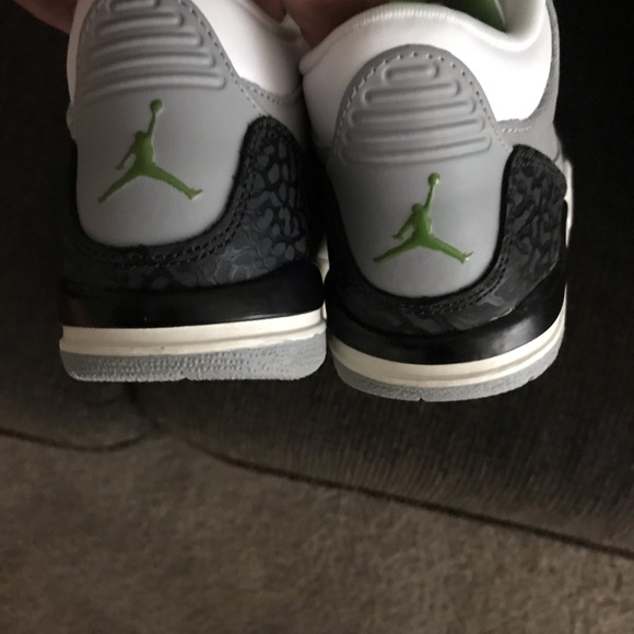 Retro 3 chlorophyll - Picture 3 of 4